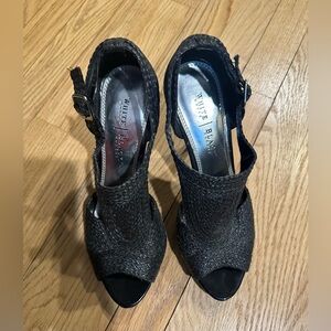 White House Black Market Textured/Woven Straw Stiletto Black Heels (9)